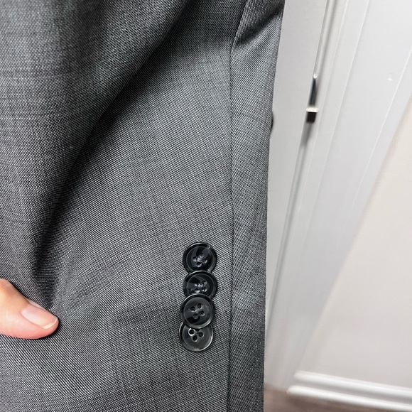 Peter Millar men’s suit jacket blazer 100% wool 42R Grey two button - Picture 5 of 13